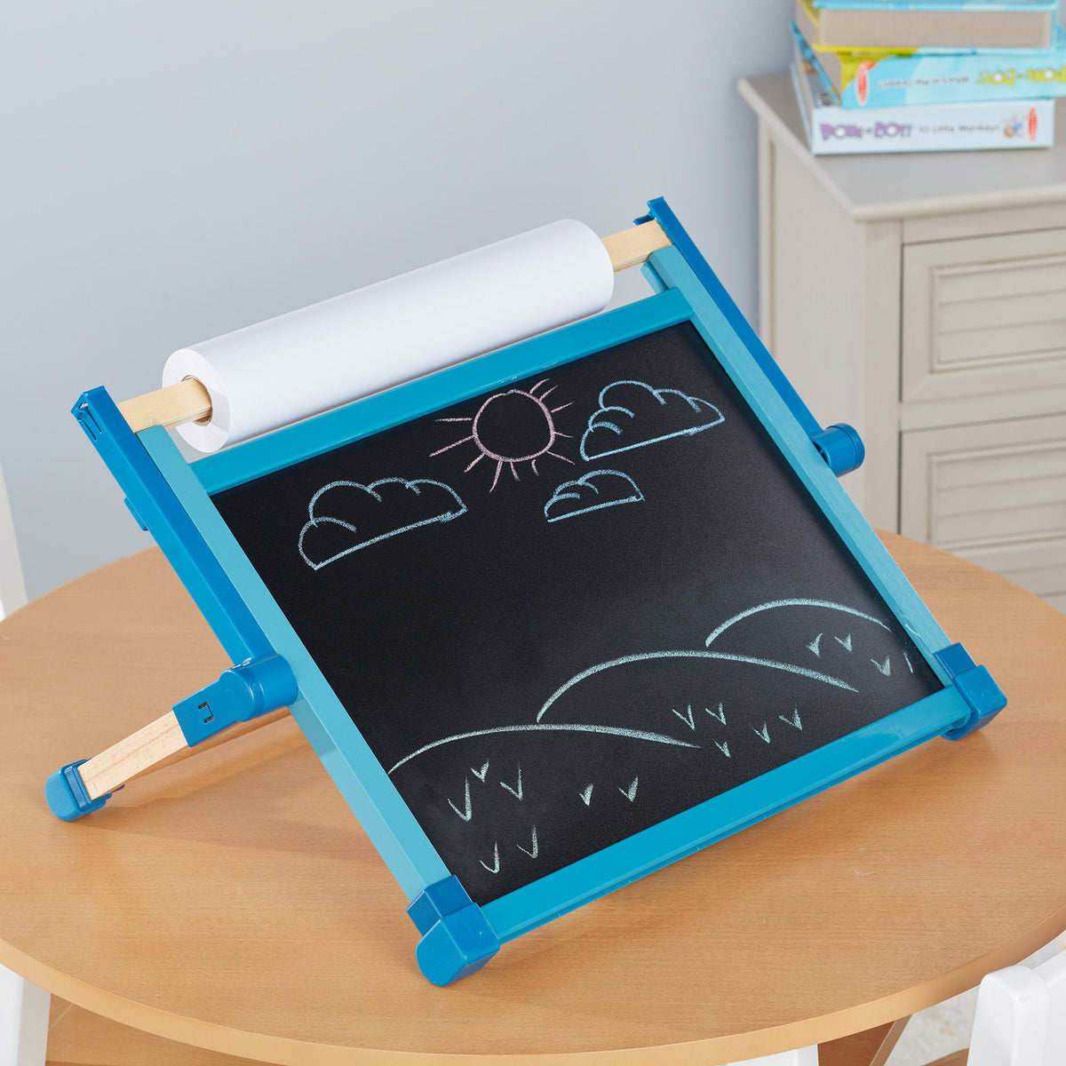 Double-Sided Magnetic Tabletop Easel