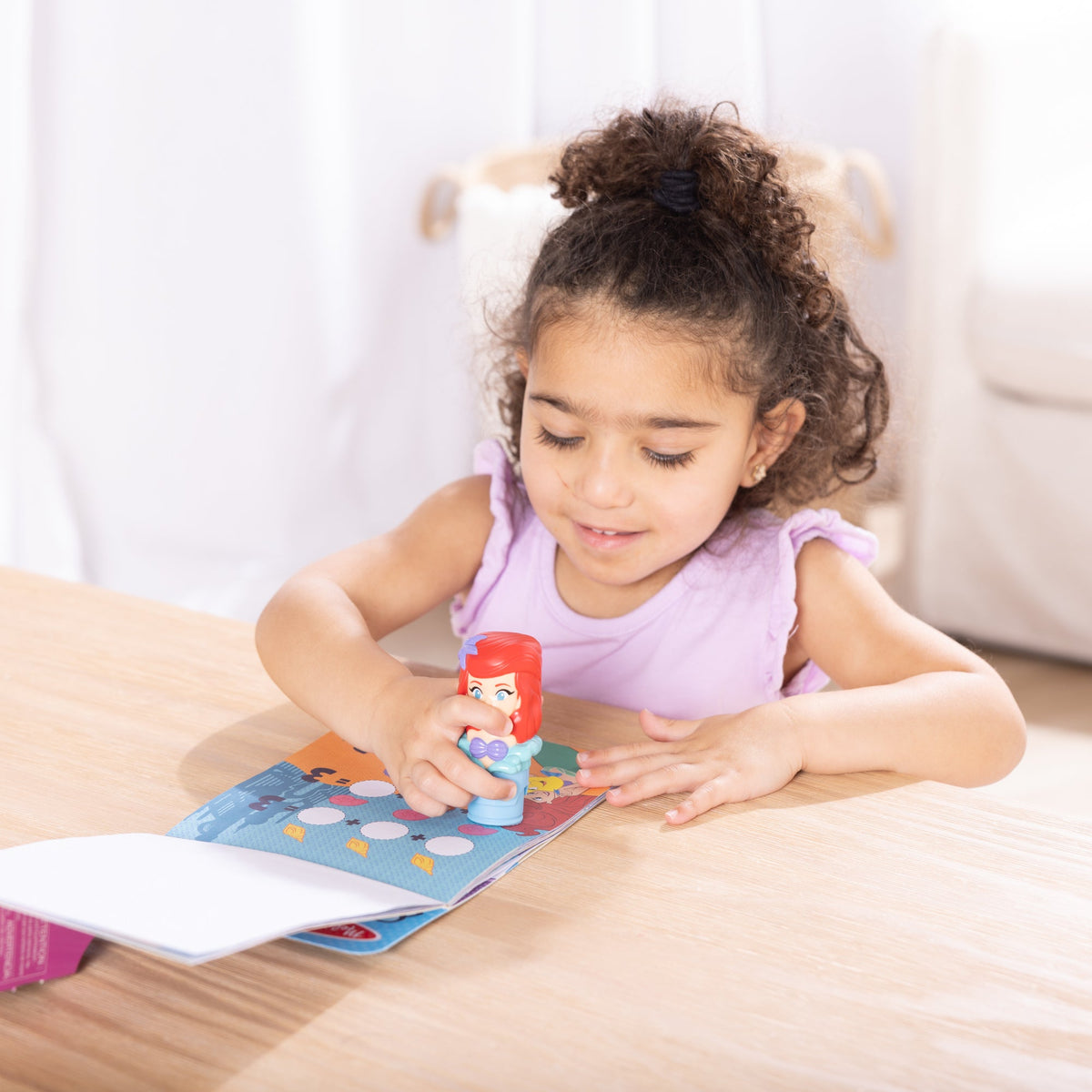 Sticker WOW!™ Activity Pad & Sticker Stamper - Ariel