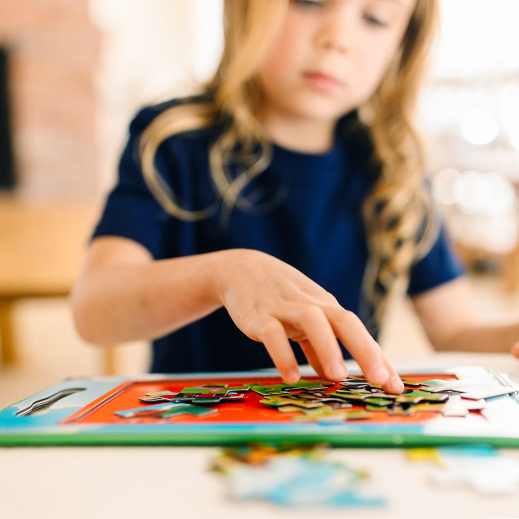 Take-Along Magnetic Jigsaw Puzzles – On the Farm