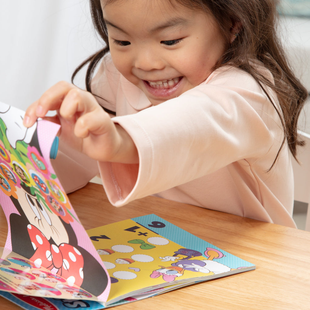 Sticker WOW! Activity Pad & Sticker Stamper - Disney's Minnie Mouse
