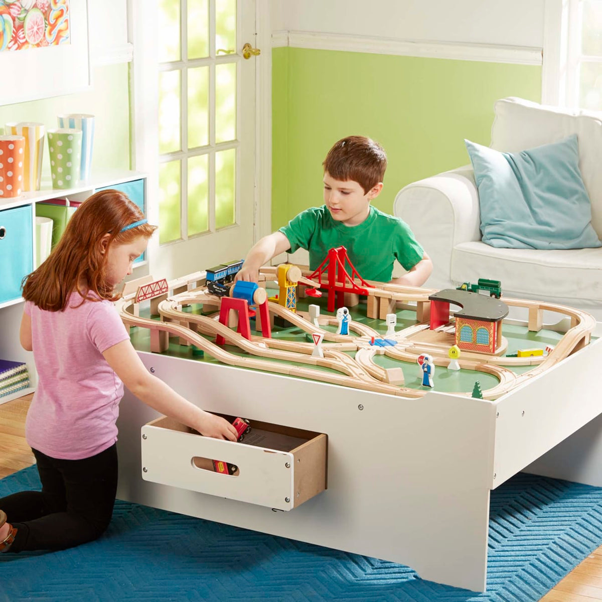 Multi-Activity Train Table