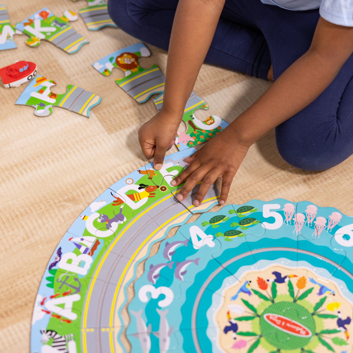 Round the Shore Tracks Floor Puzzle – 48 Pieces
